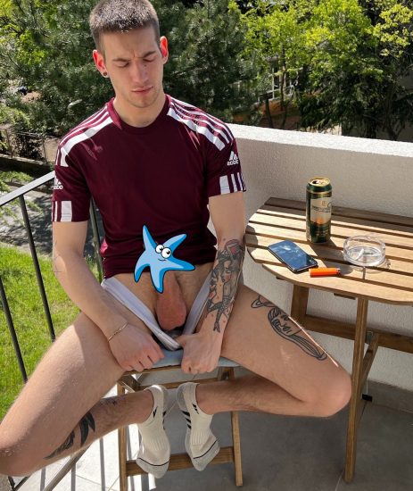 Cock out on the balcony