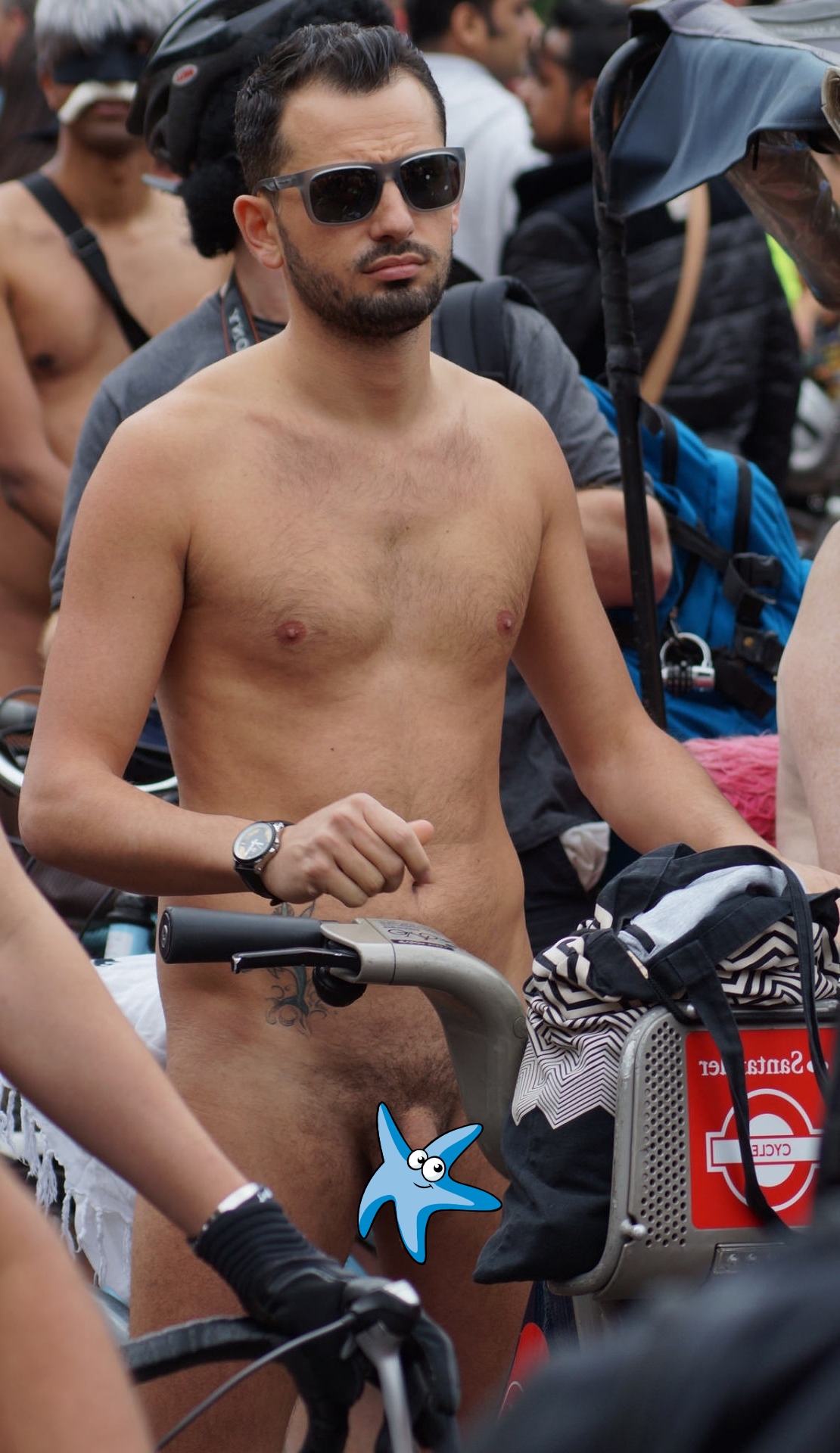 Nude man in the bike ride
