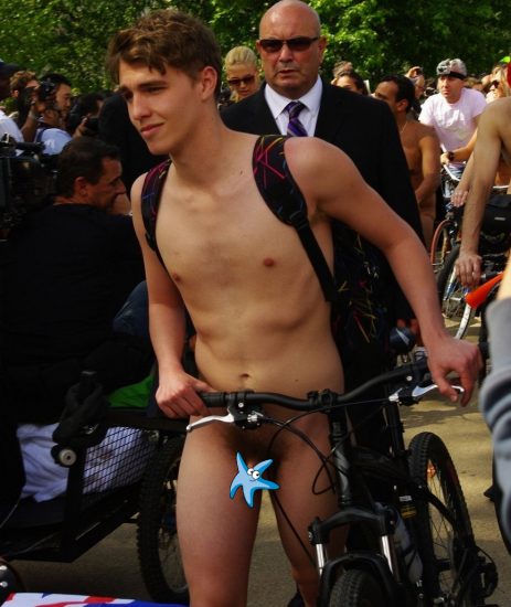 Sexy nude bike ride boy