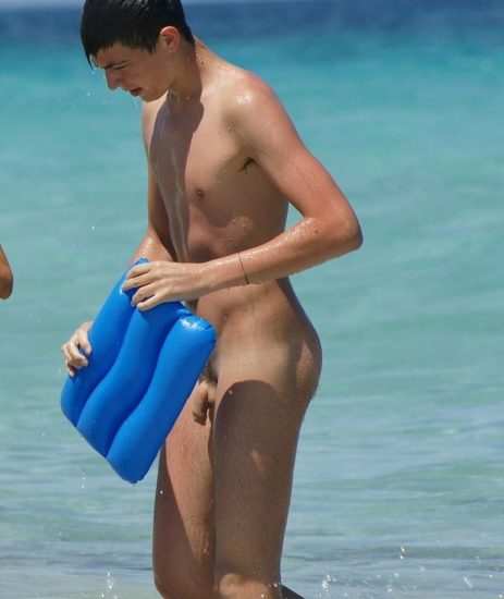 Very hot nude beach boy